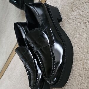 ZARA Women Faux Patent Leather Saddle Loafer